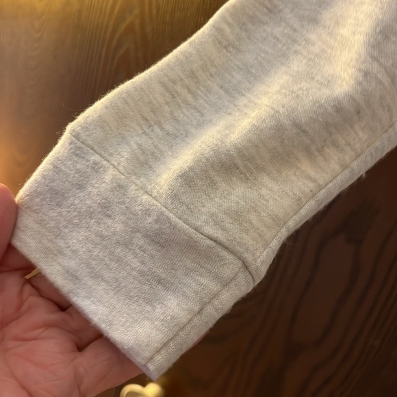 Moa Moa 3/4 sleeved really soft t-shirt fabric with embroidered flowers. Size S - Picture 6 of 11